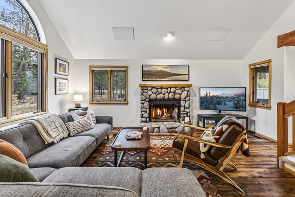 Sunriver Legacy- Living Room