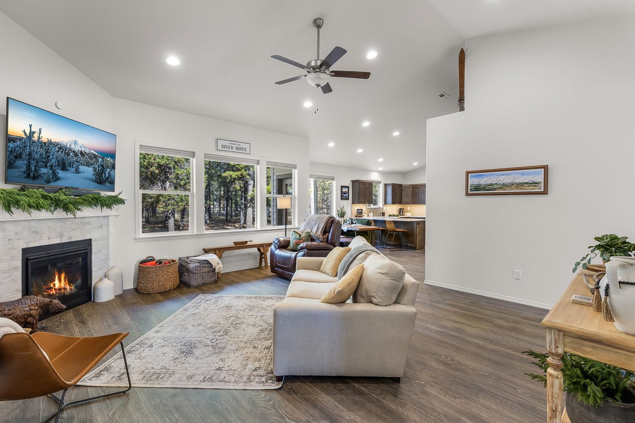 Indio Getaway- Open Floor plan